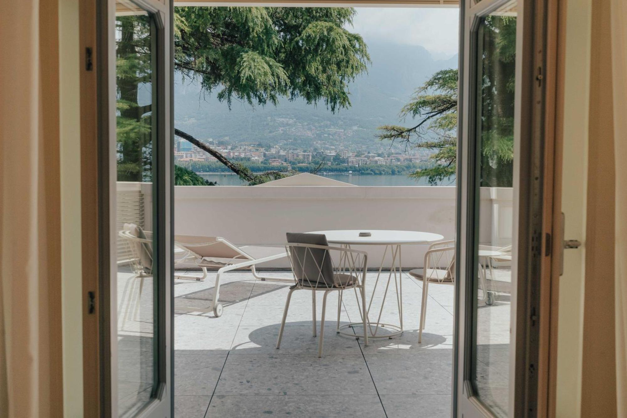 Boutique Hotel Villa Giulia Valmadrera Exterior photo